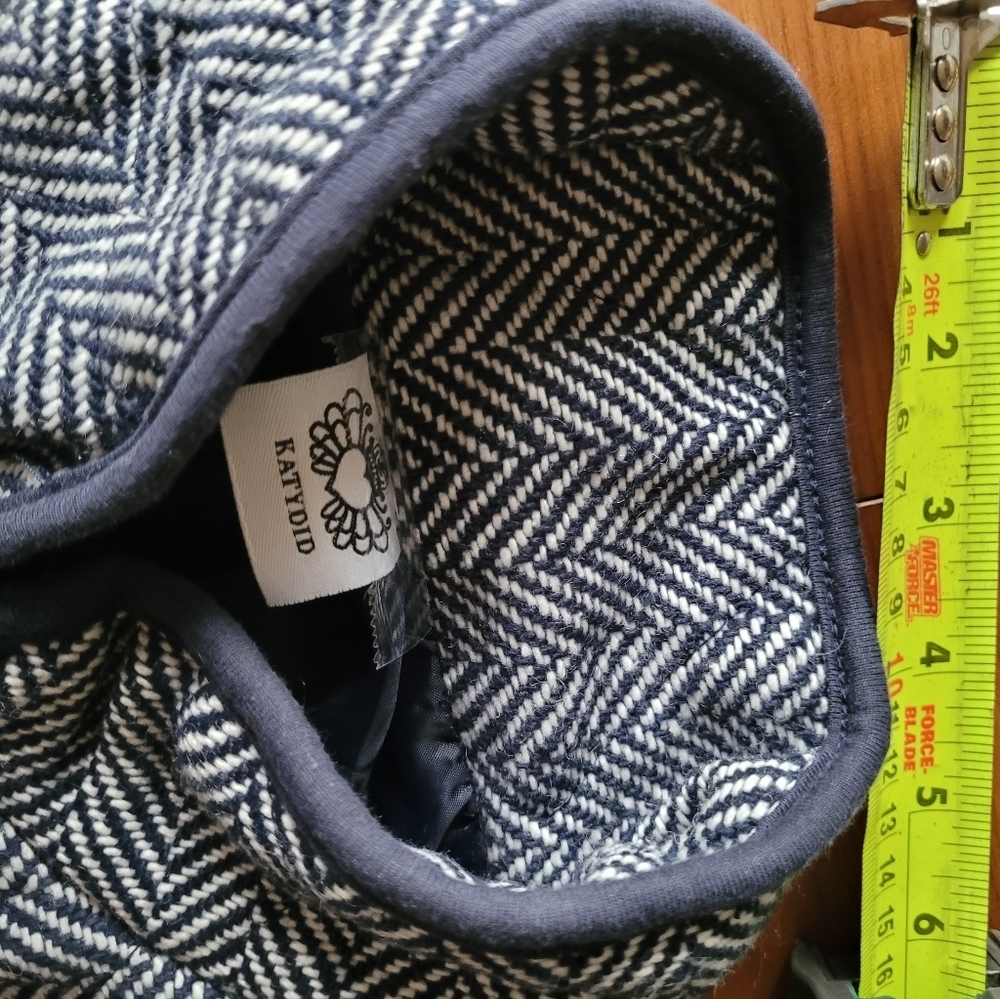 KATYDID WOMen's Blue Herringbone Vest - Picture 10 of 12